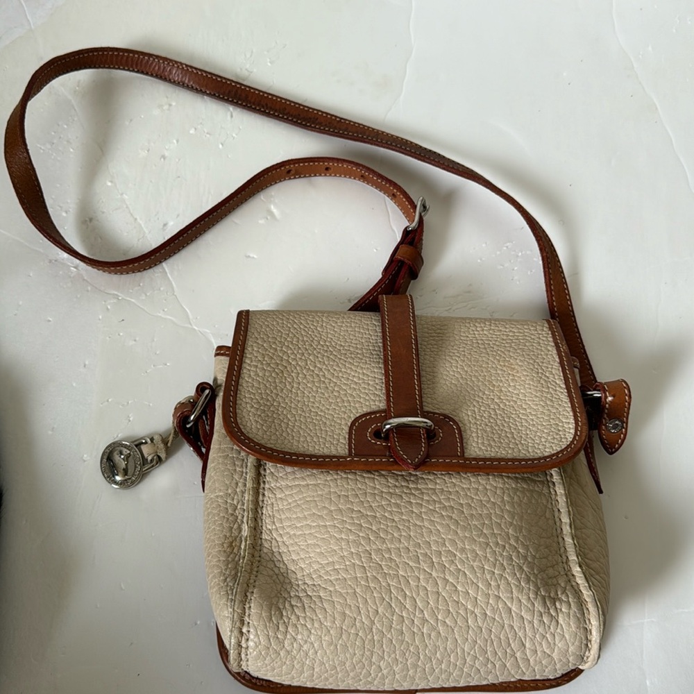 Vintage Dooney & Bourke bag